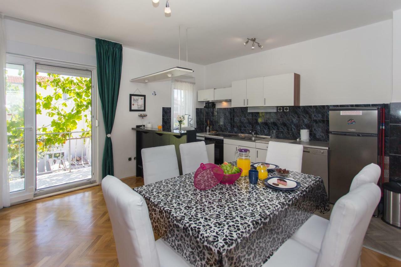 Apartment Mate Kaštela Eksteriør bilde